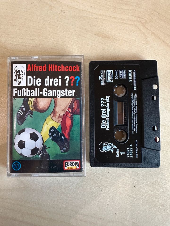 Alfred Hitchcock - Kassette -Die drei ??? - Fußball-Gangster - 63 in Hamburg