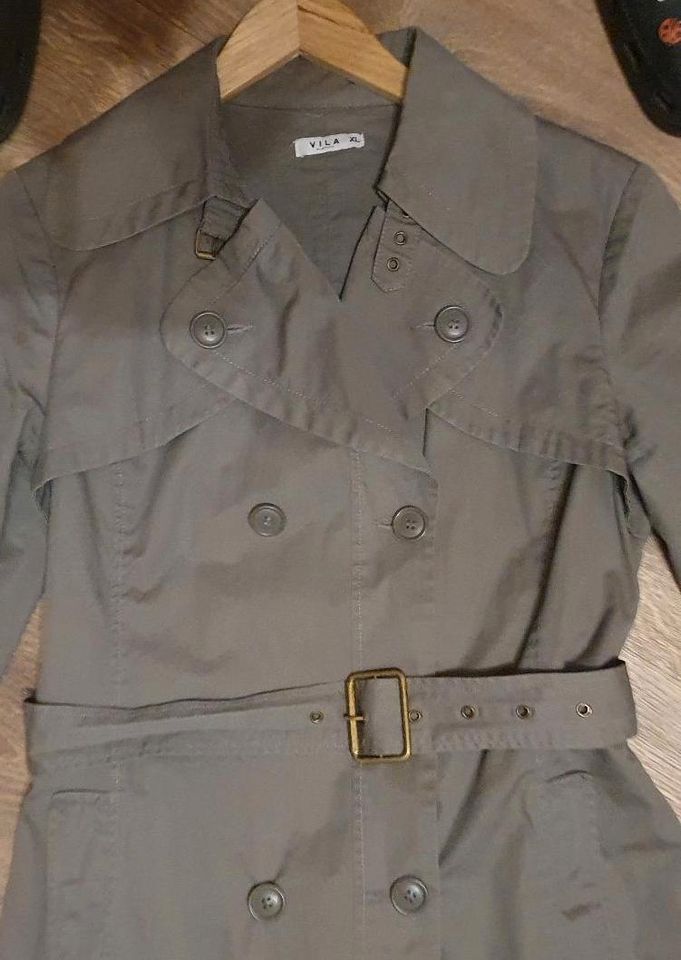 Trenchcoat  Gr. XL in Waldachtal