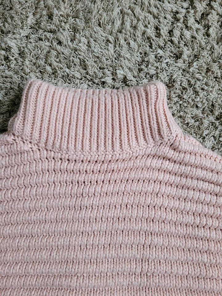 Heller lachsfarbener Strickpullover H&M S wie neu in Suhl