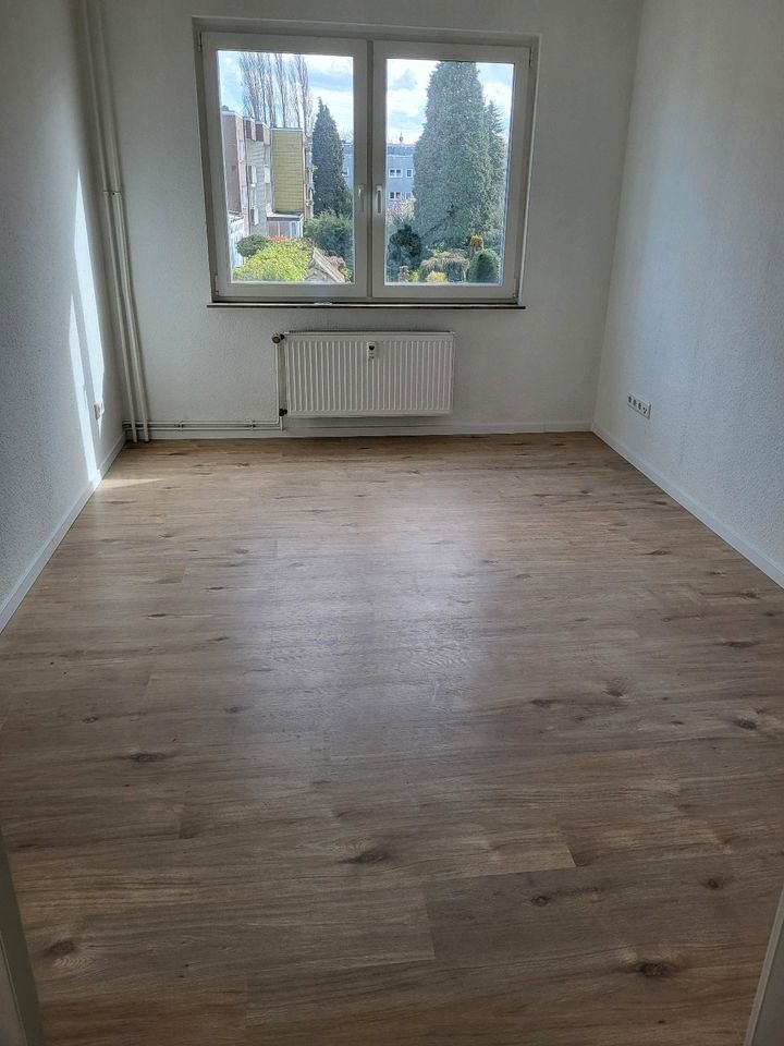 Kernsanierte 3,5 Zimmer Wohnung, Gemeinschafts Garten, Ge Horst in Gelsenkirchen