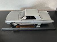 Modellauto Anson Ford Thunderbird 1963 M 1:18 in silber Niedersachsen - Georgsmarienhütte Vorschau