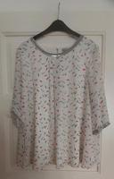 Bluse in Gr.48, festliche Bluse, Sommershirt mit 3/4 Arm. Stuttgart - Stuttgart-West Vorschau