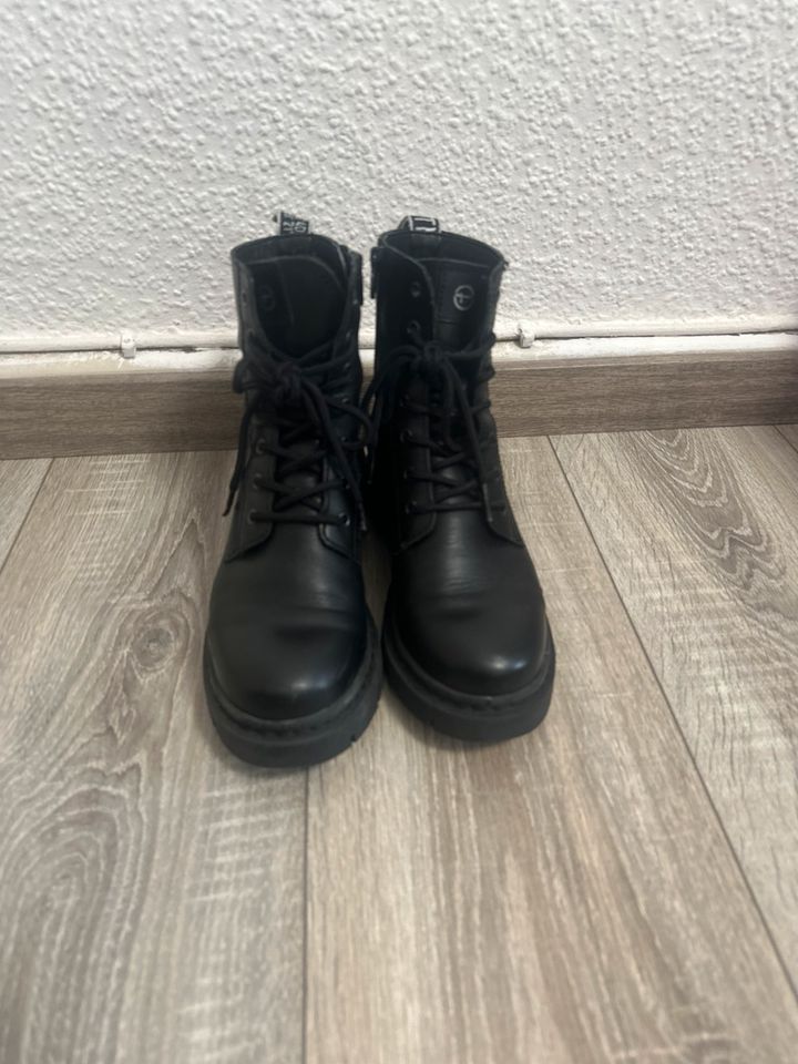 Boots Damen Tamaris Gr36 in Bochum