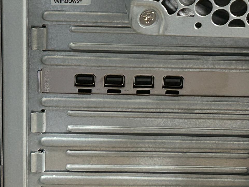 PC HP Z640 E5-1620v3-3,50GHz/32GB-DDR4/500GB-SSD/1TB-HDD WIN 10 in Frankfurt am Main