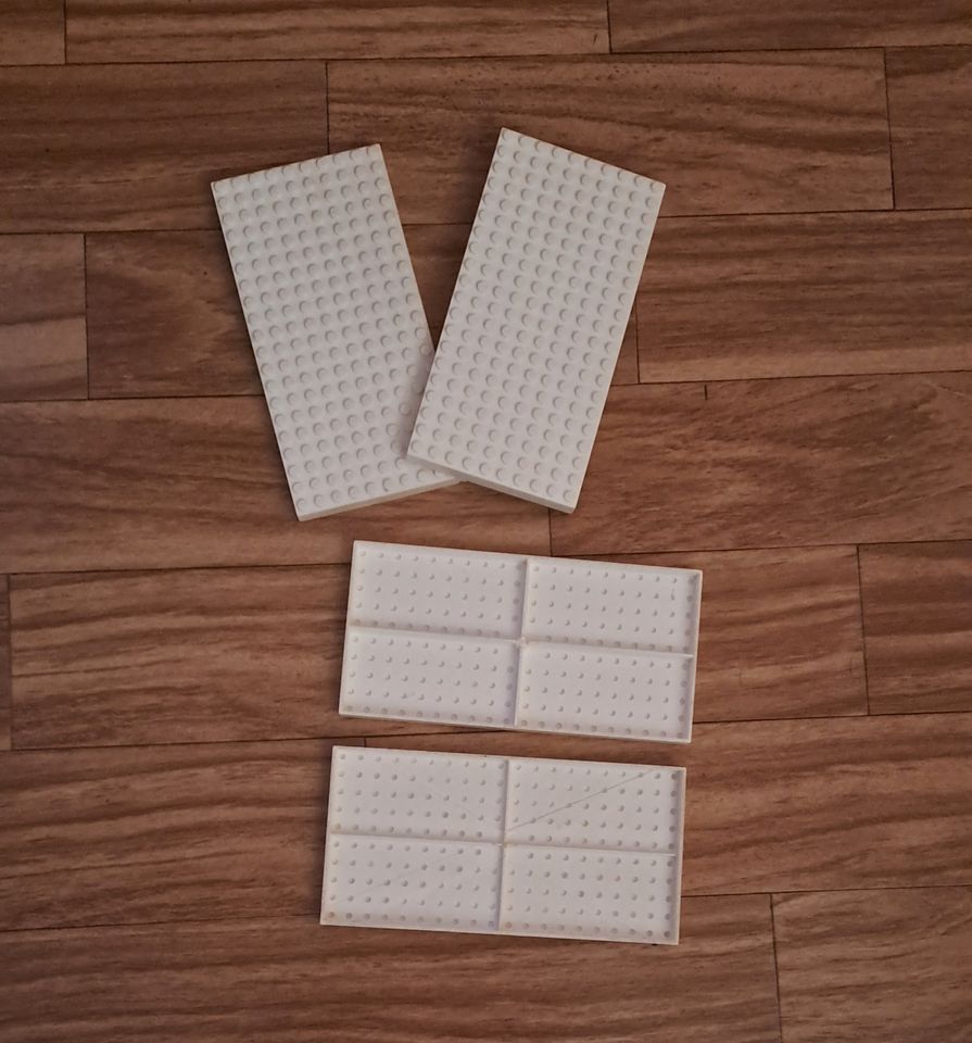 Original LEGO Basic-Bauplatten in Sinzig