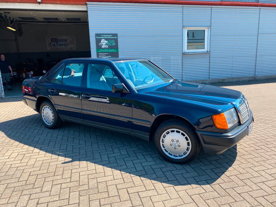 KFZ Autopflege Fahrzeugaufbereitung Detailing Oldtimer Youngtimer in Essen