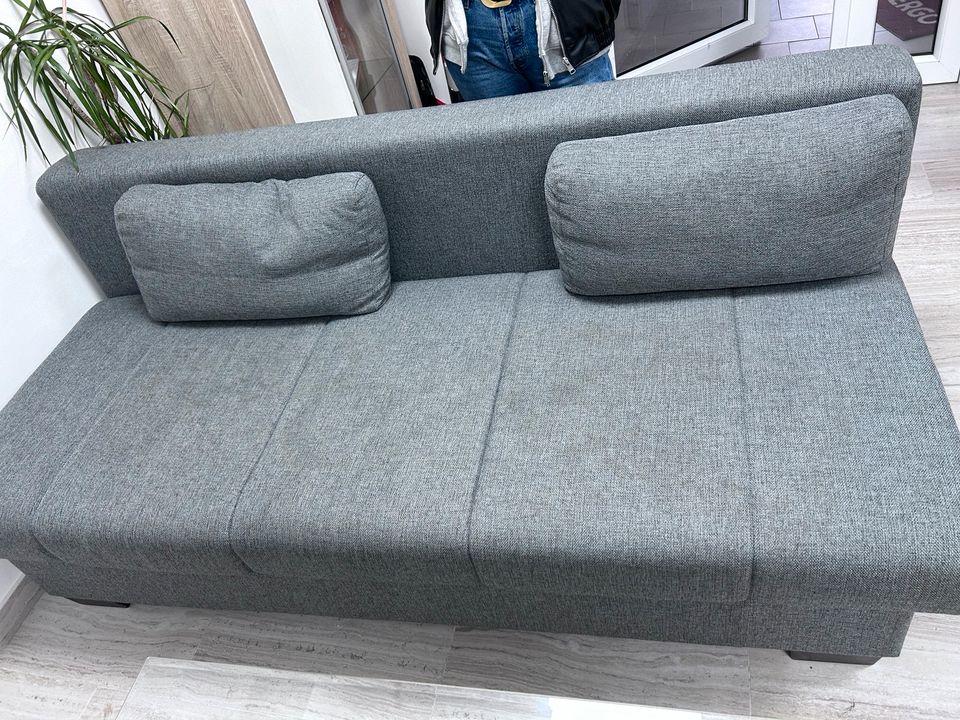 Ausziehbare Couch in Leipzig