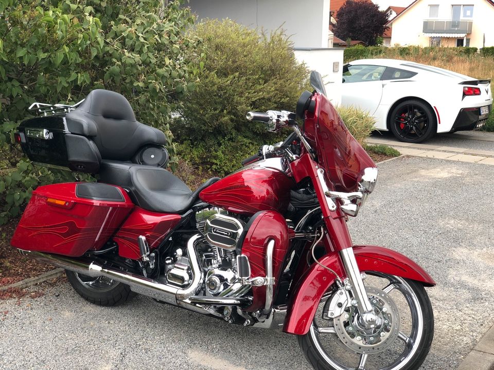 Original Harley TourPak CVO FLHXSE Street Glide in Schweinfurt