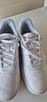 Adidas Court 38 2/3 wie neu! Sachsen - Heidenau Vorschau