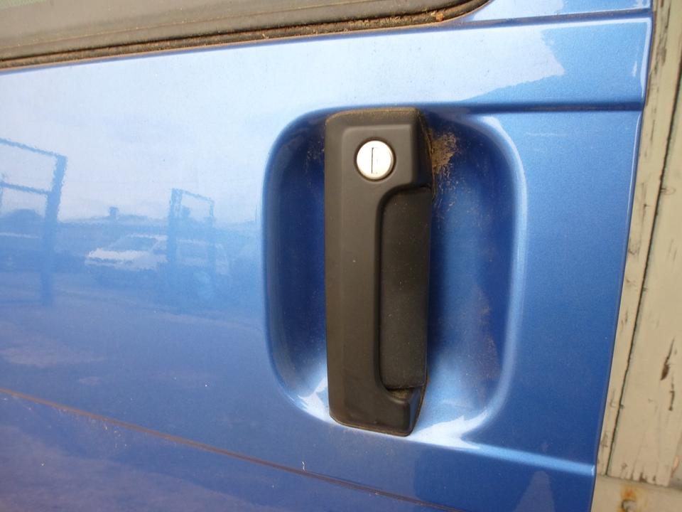 VW T4 Schiebetür rechts blau absolut kein Rost! in Gutenswegen