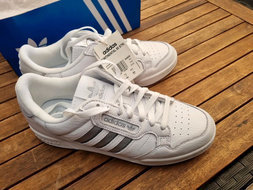 Neu! Adidas Sneaker silber weiß continental 80 stripes w in Südbrookmerland