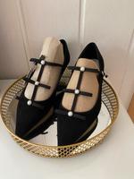 NEU ❤️ZARA WOMAN❤️Lederschuh/Ballerinas AKTUELL Gr.37 (NP.69,90€) Nordrhein-Westfalen - Hövelhof Vorschau