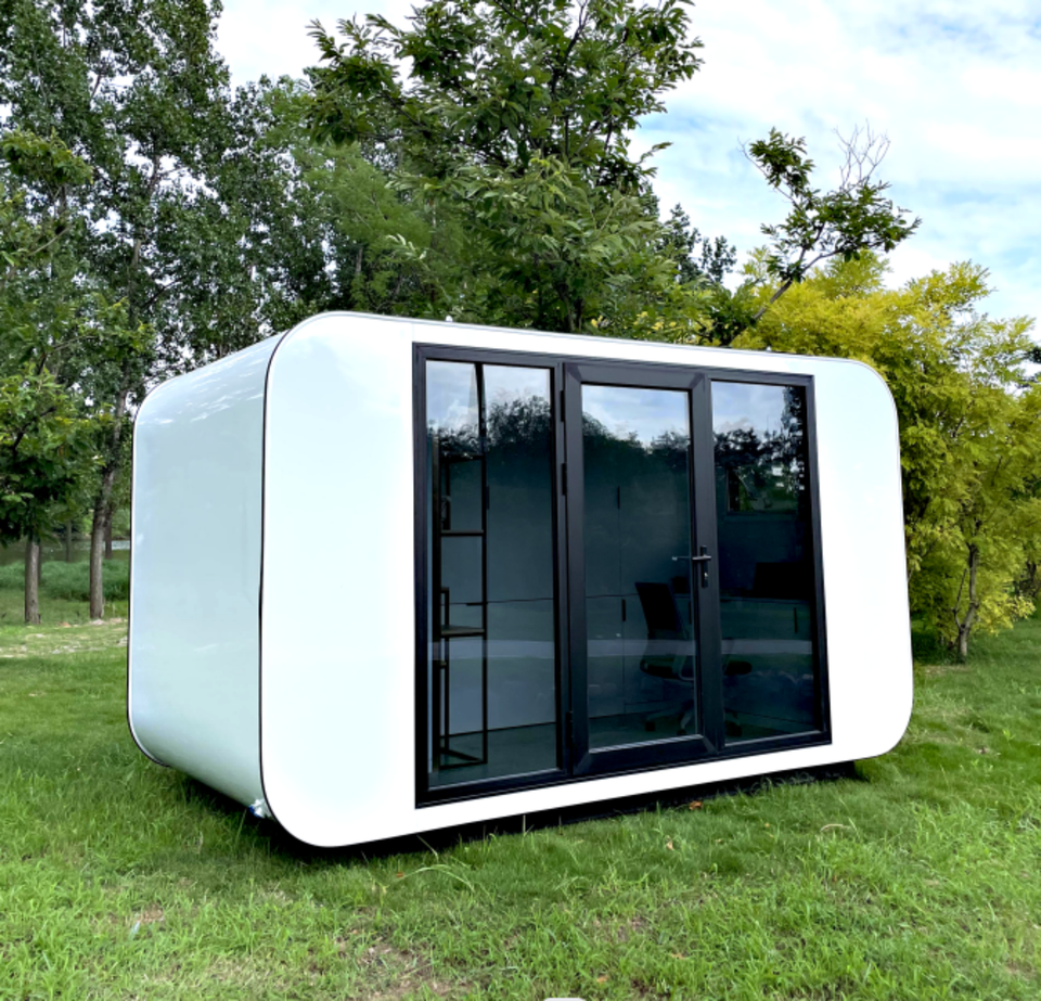 Mobilheim Wohnheim Bungalow fertig eingerichtet in Bitterfeld