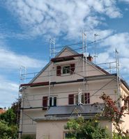 ( Gerüstbauer )Fassadengerüste und Dachdeckergerüste. Bayern - Eching (Kr Freising) Vorschau