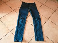 Jeans Jegging, Gr. 140, modische Löcher Bayern - Scheinfeld Vorschau