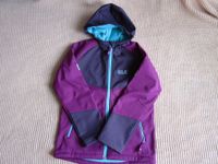 Jack Wolfskin Softshelljacke Gr. 152 lila/ bordeaux/ türkis Brandenburg - Falkensee Vorschau