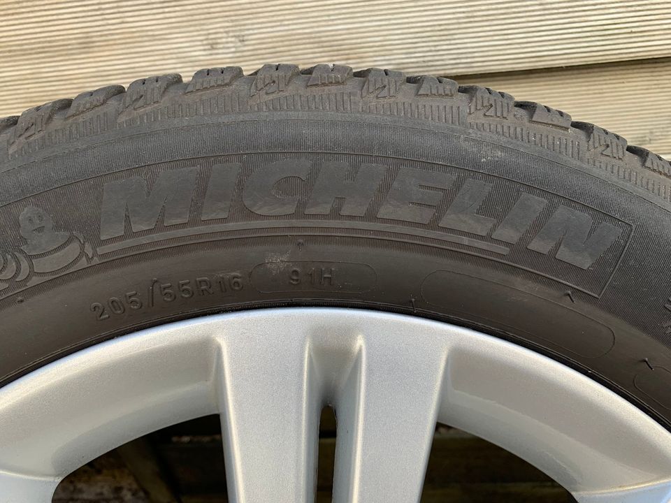 4x Original Opel Alufelgen 6,5Jx16 mit Michelin 205/55 R16 in St. Ingbert