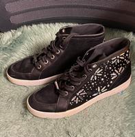Michael Kors Schnürschuhe Größe 38/39 Schwarz mit silber Blumen Rheinland-Pfalz - Trier Vorschau