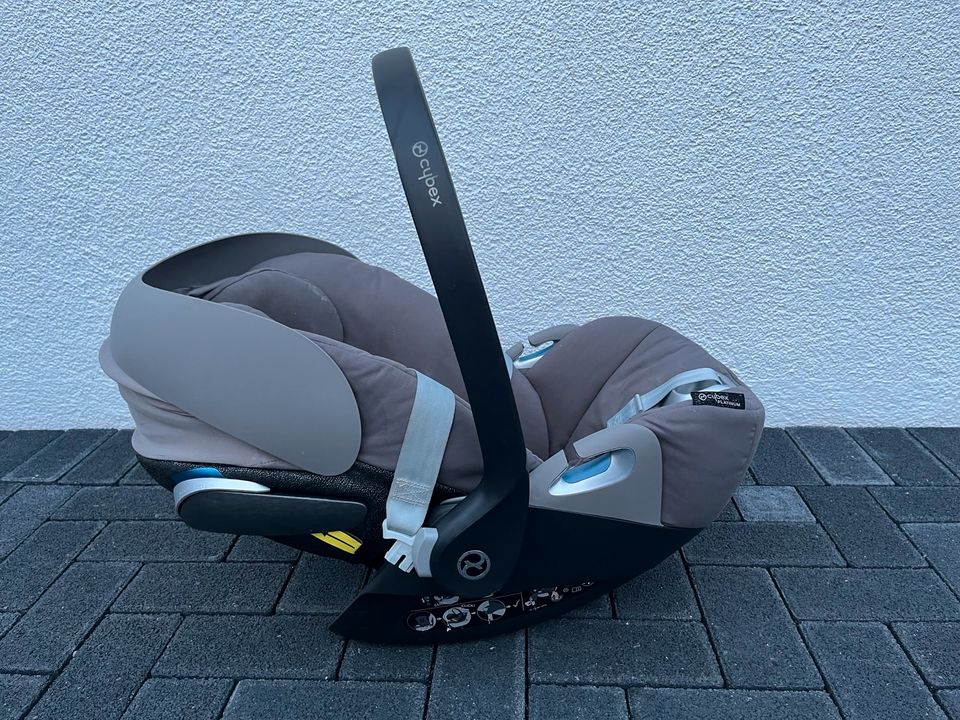 Cybex babyschale i Cloud z2 Kindersitz Auto i-size Soho grey in Bottrop