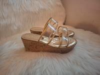DKNY Plateau Schuhe Nordrhein-Westfalen - Dorsten Vorschau