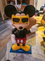 Mickey Mouse Sammelfigur mit Standkino und Stempel Rad Hessen - Bad Vilbel Vorschau