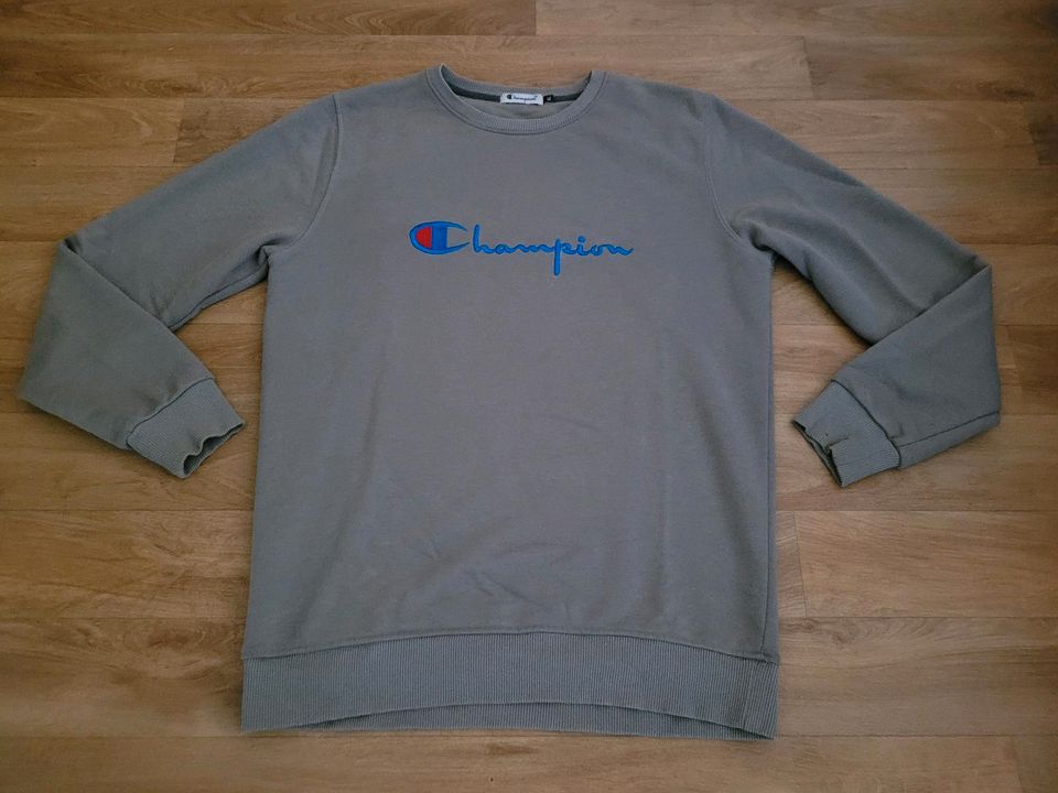 ☆CHAMPION☆ Sweatschirt/Pullover khaki Gr.XL in Leipzig