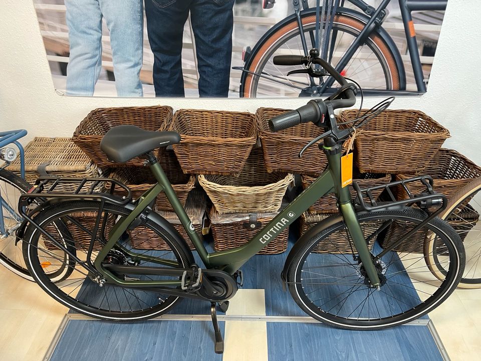 Cortina Common Hollandfahrrad Damenfahrrad Fahrrad 28 Zoll in Mönchengladbach