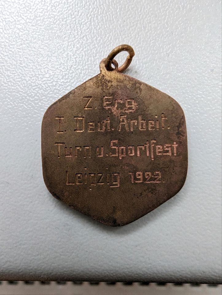Völkerschlachtdenkmal Turn Sportfest Leipzig 1922 Medaille in Dresden