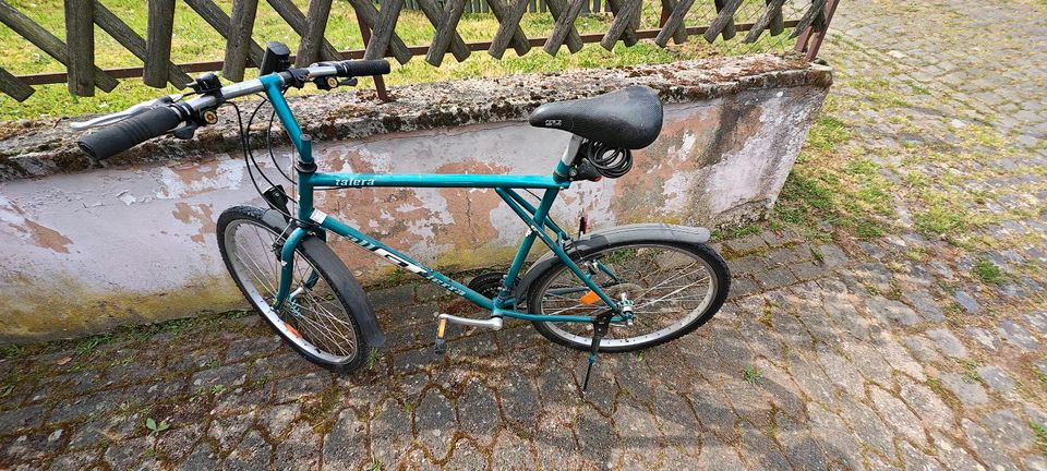 Fahrrad mit Gangschaltung in Ellenz-Poltersdorf