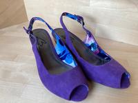 Sandalen Damenschuhe lila Gr.37 Bayern - Zweckham Vorschau