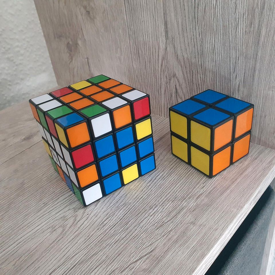 2 Zauberwürfel original Rubiks Cube 2x2 und 4x4 in Lauta