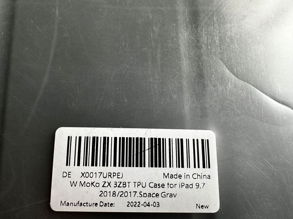 iPad Hülle grau space grey 9.7 2017 2018 in Düsseldorf