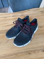CROCS Sommerschuhe Gr 41/42  M8/W10 Top Zustand Nordrhein-Westfalen - Goch Vorschau