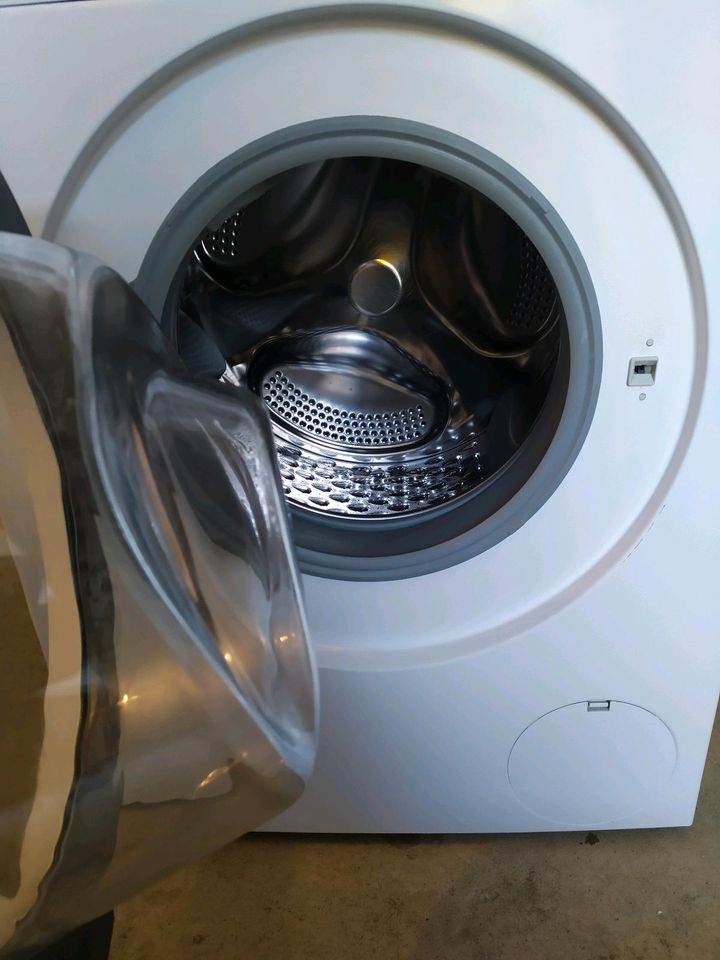 Waschmaschine+Trockner Bosch 8/4 kg in Reiskirchen