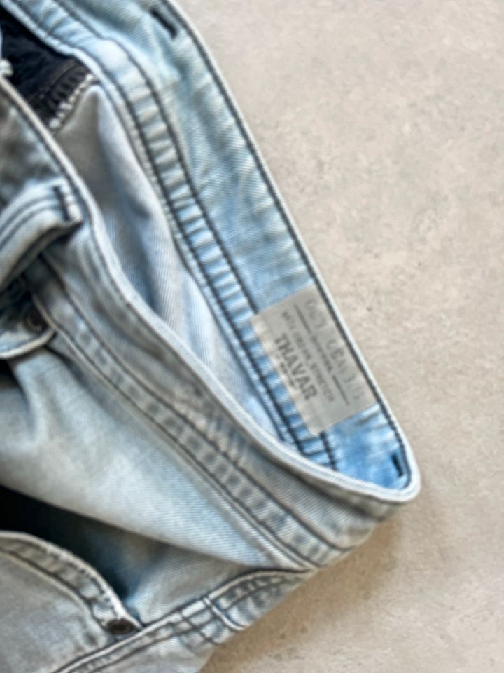 Diesel Herren Jeans Gr. 30 in Schönau v d Walde