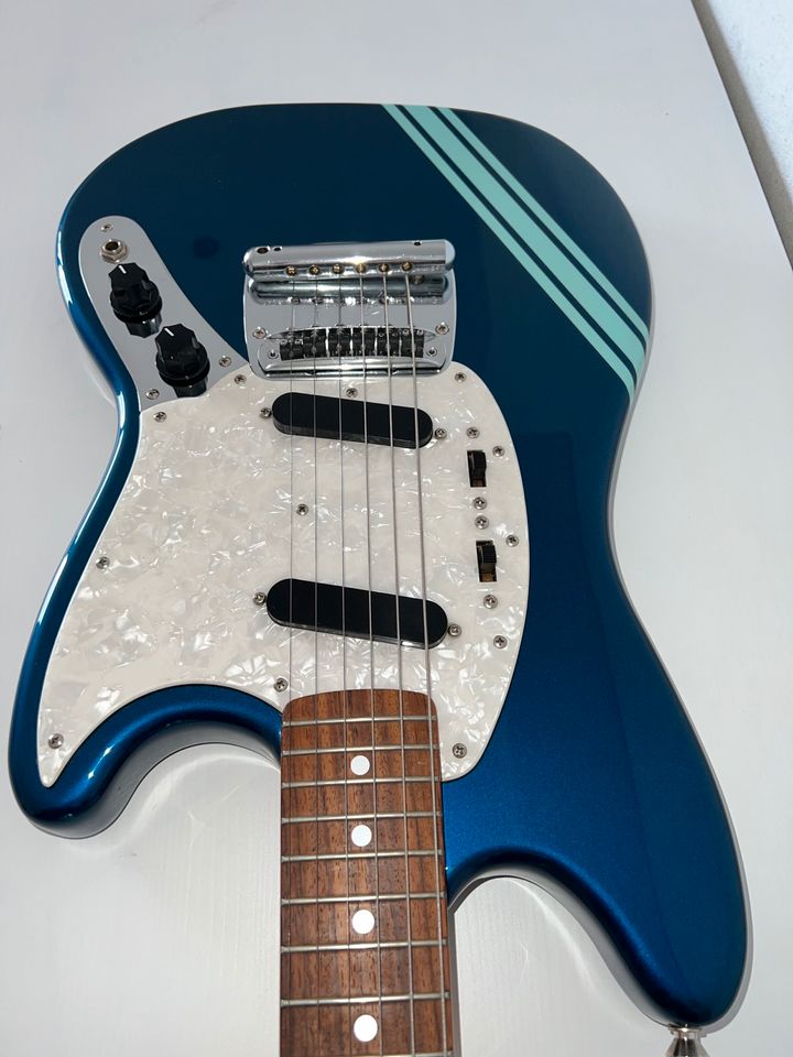 Fender Mustang Blue Lake Placid - Kurt Cobain - Japan in Überherrn