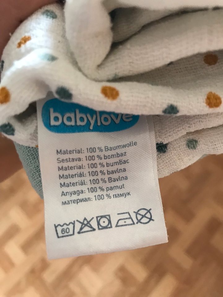 Schöne Spucktücher von Babylove in Halblech