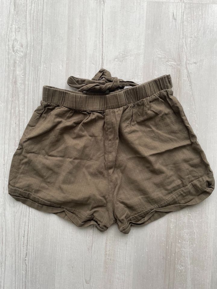 Shorts Größe S Khaki in Soest