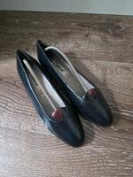 Schwarze flache Schuhe, Gabor Gr. 61/2 München - Schwabing-Freimann Vorschau