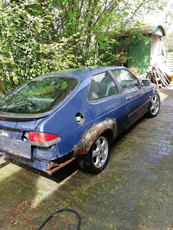 SAAB 900 Coupe Turbo - HIRSCH 220 PS Tuning. in Wolpertswende