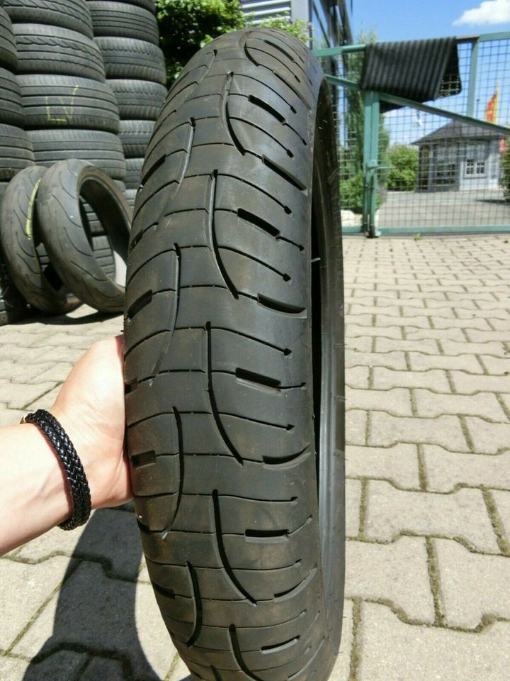 Motorradreifen Michelin 2CT Pilot Road 4 Trail 120/70 R19 60V in Speichersdorf