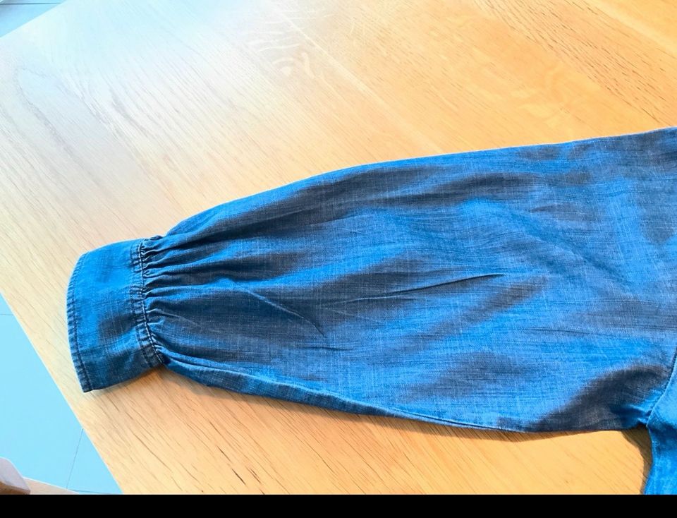 Armani Damen Bluse Jeans Gr. 40 blau in Lauchringen