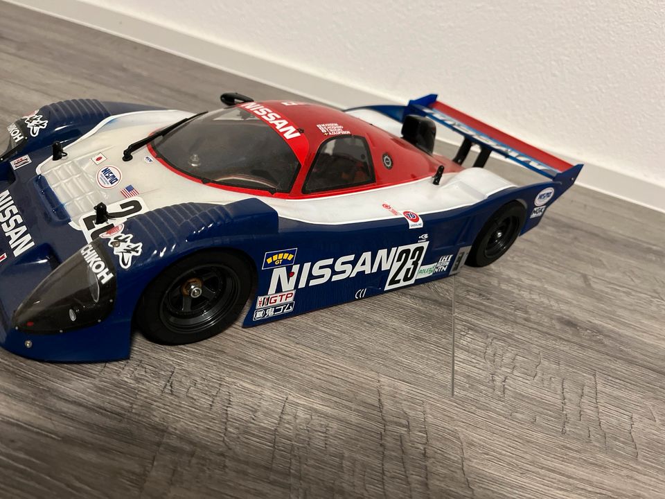 Tamiya 1:10 Gruppe C Nissan 2WD in Fahrenzhausen