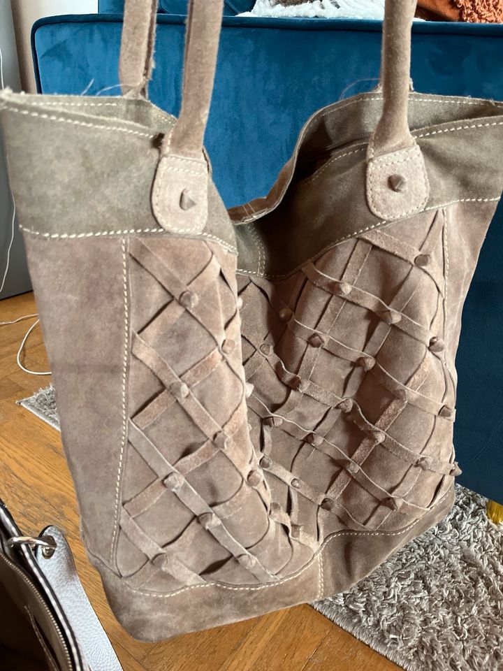 Tasche Shopper Wildleder in Kumhausen