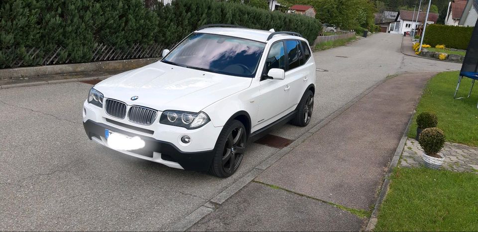BMW X3 E83 2.0D in Aldingen