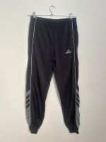 True Vintage Adidas Jogginghose Jogger Trackpants Größe M 90er Bayern - Augsburg Vorschau