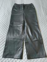 Esprit Kunstleder Hose schwarz Gr. 36 Brandenburg - Kloster Lehnin Vorschau