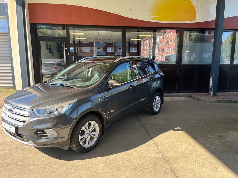 Ford Kuga 2.0 TDCI 4x4 Titanium/AHK/Kamera/Navi in Emden