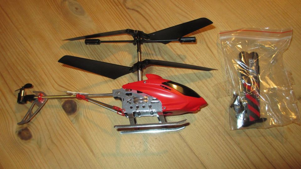 HELICOPTER STORM BEE BBZ351 * BLUETOOTH * UNBENUTZT * FÜR APPLE in Dannenberg (Elbe)