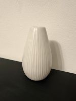 LEIHEN | Vase | Tonvase | weiß | schwarz | Hochzeit | Geburtstag Baden-Württemberg - Kappelrodeck Vorschau